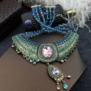 Correntes Atmosfera de Moda Vintage com Luz Luxo Strass Checa Diamante Três Camadas Colar de Indústria Pesada