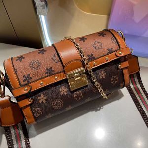 Cross Body Hot Selling Brands Women's Bags Manufacturer Papillon Trunk Shoulder Hand Bags Ladies HandbagsStylishhandbagsstore