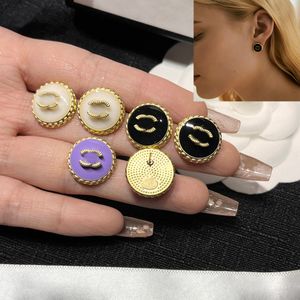 19 Style mode multicolor stud örhängen märke designer smycken charm diamant pärla örhängen örhängen älskare gåvor frimärken örhängen familj och vänner tillbehör