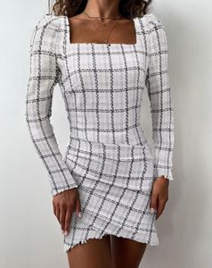 Grundläggande avslappnade klänningar Eleganta och vackra kvinnor Autumn Plaid Print Raw Hem Ruched Dress Square Neck Long Sleeve Slim Fit Mini 230922