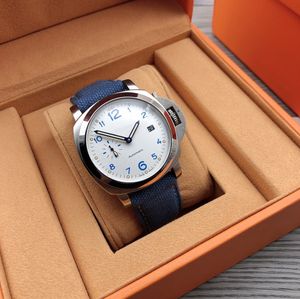AAAA Quality Watches for Mens Watches001321 عالي الجودة للسيدات 47 ملم من الساعات المصممة الفاخرة الساعات الفولاذية