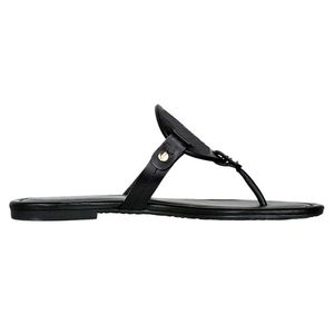 Sandálias para mulheres senhoras designer de moda slides 2023 qualidade superior oco-out preto branco chinelos sandália