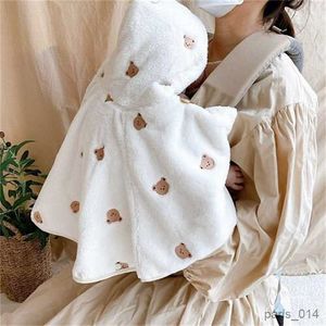 담요 Swaddling 2023 Winter Baby Hooded 아기 소녀 코트 코트 복장 신생아 아기 옷을위한 풍부 산호 벨벳 담요