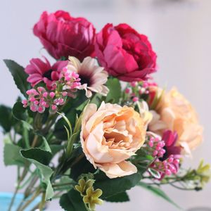 Decorazioni natalizie 30 cm Fiori di peonia di alta qualità Bouquet artificiale di seta Accessori Babybreaths Fai da te Piccola margherita finta Decorazioni per la casa 230923