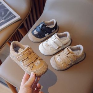 Кроссовки, детская повседневная обувь для маленьких девочек, весенне-осенняя уличная обувь для мальчиков с мультяшным медведем, детский размер 21, 30 230922