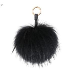 Keychains Fluffy Real Fur Ball Keychain Puff Craft DIY Pompom Black Pom Keyring Uk Charm Women Bag Accessories Gift235V
