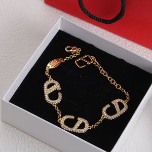 Classic Designers bracelets Letters Luxurys Designers Bracelet fashion Versatile necklace top Quality Womens mens Christmas gift 239232PE-3