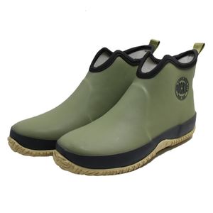 Botas de chuva masculinas deslizamento-em botas de chuva à prova dwaterproof água botas de tornozelo de borracha ao ar livre botas de pesca casuais estudantes sapatos de chuva masculino botas de plataforma 230922