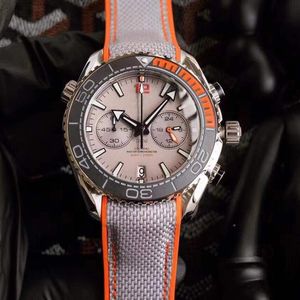 أعلى جودة عالية VK Quartz Watches for Men Sport Chronography Clock Rubber Strap Master Mens Watch246O
