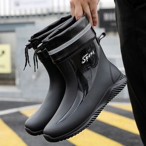 Rain Boots Men Rain Boots Chef Shoes Fishing Shoes Casual Watertproof Fashion Non-Slip Strong slitsteklig trend stor storlek 44 230922