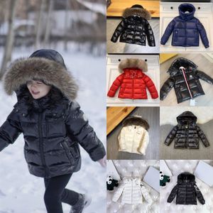 Dzieci Parka's Down Jackets Boys Girls Płaszcz Designer Designer Ubrania Kid Winter Harmed Dzieci luksusowe ubrania marki młodzież grube znaki stroje czarno -czerwone