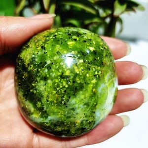 Decorative Figurines Natural Green Opal Palm Stone Yoga Exercise Spiritual Healing Home Feng Shui Crystal Decorations