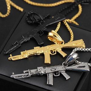 Collane con ciondolo Gioielli boutique di moda Collana con fucile automatico fresco per regali di stile hip-hop di personalità da uomo