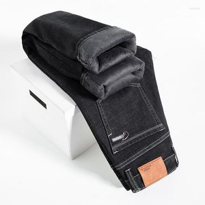 Männer Jeans Winter Schwarz Gerade Fleece Marke Casual Hosen Dicke Warme Plüsch Mode Plus Größe Denim 42 44 46