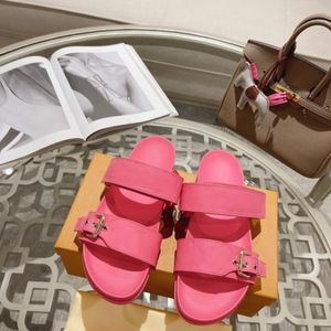 New Arrivals Brand Designers Sandals Women Flip Flops Gear Bottoms Beach Shoes Loafers Fashion Classic Floral Brocade Slides Flats Leather Men Sandals With Box 35-45