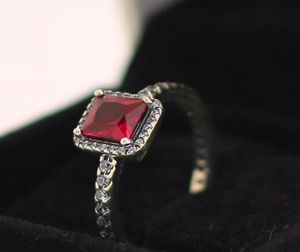 2017 Nuovo anello di eleganza senza tempo di gioielli europei in argento sterling 100% 925 con anello di fascino di moda di cristallo verde CZRuby5015189