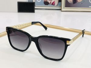 Realfine888 5A Eyewear VS VE3340 VE3341 Occhiali da sole quadrati di lusso firmati per uomo donna con custodia in tessuto per occhiali