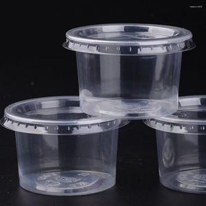 Kubki jednorazowe słomki 50pcs pojemniki na żywność 140 ml plastikowe pojemniki przezroczyste miski z pokrywkami do myszy galaretki sos