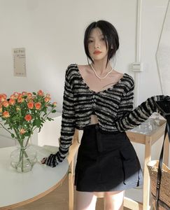 Women's Knits Y2k Tops Cropped Cardigan Coat Clothing V-neck Long Sleeve Tunic Sueter Pull Femme Fashion Knitted Thin Korean Sweater