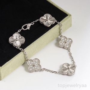 Armband lyxiga smycken tillbehör flickor julklapp armband designer kvinnors smycken fyrblad klöver 19 cm lång bälteslåda avancerad kvalitet sort