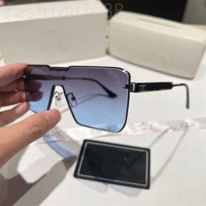 Schwarze Designer-Sonnenbrille für Damen, polarisierte UVB-Schutzbrille, vergoldete Hardware, Herren-Strandsonnenbrille mit großem Rahmen, PJ070