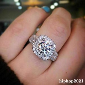 Komień ślubny Women Srebrny kwadratowy kamień szlachetny pierścionki zaręczynowe biżuteria symulowana diamentowa ring214e