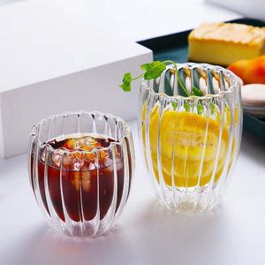 Tazza per acqua a doppia parete, tazza in vetro a strisce, tazza per latte in vetro borosilicato alto, tazza per frutta estiva, tazza resistente al calore, forniture per feste di Halloween