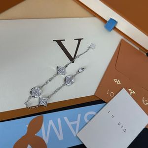 Designer-Kupfer-Armband, Luxus-Marken-Charm-Klee-Armband, neue Boutique-Liebesgeschenk-Kettenarmband, hochwertiges Hochzeits-Party-Familien-Geschenk-Schmuck