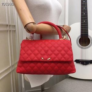 2023 fivela dourada bolsa de ombro clássica marca bolsa feminina couro grão couro high-end saco original importado hardware saco de três camadas modelo número 92991A