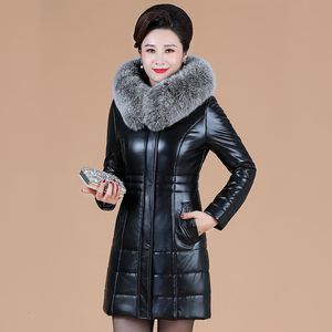 Cappotto da madre in pelle sintetica L8XL da donna Inverno 2023 Giacca da donna in pelle di pecora divisa addensare collo di pelliccia caldo Capispalla con cappuccio Cappotto lungo 230923