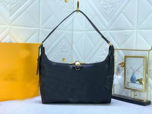 Designer Shoulder Bag The latest handbag Fashion Classic Handbag Fashion brand Classic Retro literary atmosphere.M46610