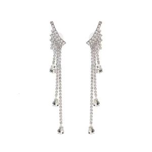 Flügel-Volldiamant-Ohrringe von Miumius, Designer-Luxus-Mode, vielseitig, einfach, hochwertig, lange, romantische Bankett-Quasten-Ohrringe, perfekt für Mädchen-Weihnachtsgeschenke
