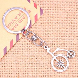 Keychains 20pcs Fashion Keychain 27 31 Mm Mediaeval Bike Bicycle Pendants DIY Men Jewelry Car Key Chain Ring Holder Souvenir For Gift