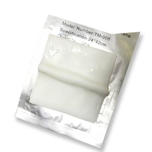 アクセサリ部品凍結脂肪分解のための膜脂肪フリーズボディスリミングマシン2つの凍結ハンドルキャビテーションRFリポレーザースパの使用