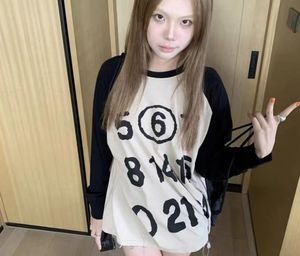 新しいフェミニン服セクシーなトップレディースTシャツトップ女性長袖ティーチュニック女性の印刷Tシャツa02