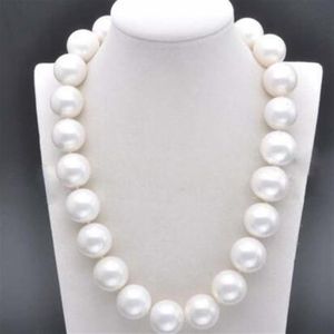 Collana con perle rotonde di perle di conchiglia del Mar Bianco autentico da 20 mm 18 249B