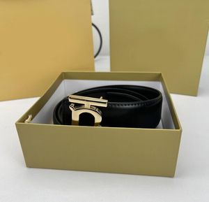 Hot Hot Fashion Man Gold Buckle Celts per donne Larghezza da 3,8 cm a strisce Strisce S Great Ceinture Mens Belt Cintura