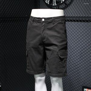 Mäns shorts herrar fickor lastbyxor knä längd sommar lös passform rak denim casual manlig mode svart vit strand 36