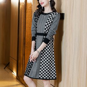 Outono inverno o-pescoço magro suéteres vestido manga longa 2023 mulheres designer urbano elegante férias de malha jumper vestidos fino elegante escritório senhora midi vestidos plus size