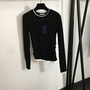ファッションバッジTシャツレディースソフトコットンティー3色長袖シャツパーソナリティスーザブルガールズトップシャツ