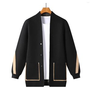 Maglioni da uomo Cardigan da uomo Marchio di moda di lusso Design con tasche grandi Cardigan lavorato a maglia con scollo a V stile sciolto maschile Street Street