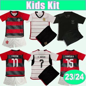 2023 24 Flamengo PEDRO GABI Kit per bambini Maglie da calcio E.RIBEIRO DE ARRASCAETA Casa lontano 3rd Camicie da calcio per bambini Uniformi a maniche corte