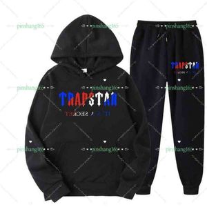 Tracksuit Trapstar Brand Printed Sportswear Men's t Shirts 16 Colors Warm Two Pieces Set Loose Hoodie Sweatshirt Pants Jogging 220615 KISDGH