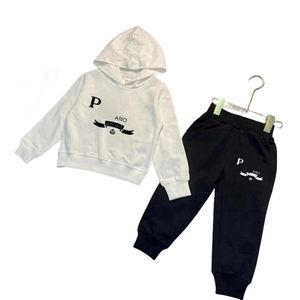 Designer bebê hoodie garoto casaco criança duas peças conjunto crianças roupas zíper meninas meninos define manga longa calça tops marca crianças roupas letras esportes casuais 100-160cm b6