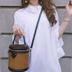 Claasic Cannes Güzellik Kılıfı Kadın Çanta Çantası Orijinal Deri Crossbody Çanta Çıkarılabilir Omuz Kayışı Çantalar Eski Çiçek Kovası Makyaj Kutusu Çanta