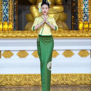 Etniska kläder thailändska traditionella dräkt för kvinnor vår sommar toppar blus långa kjol uppsättningar dagligen slitage thailand klänning damer