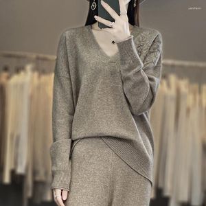 Women's Sweaters The Pure Sweater V-neck Pullover Wears Loose Embroidered Flower Chinese Knitted Bottoming Shirt.