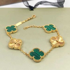 Luxury Designer Link Chain Armband Four-Leaf Cleef Clover Womens Fashion 18K Gold Armets smycken U6 16XW9 12 Nice AA