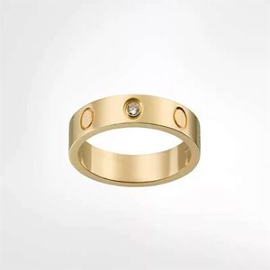 Designer Design Luxus Titan Stahl Silber mit Diamanten Liebesring Männer und Frauen Roségold Ringe für Liebhaber Paar Geschenk 4mm 5mm247Q