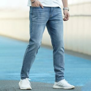 Herren-Jeans, schmal, gerade, Stretch, Frühling und Herbst, reguläre Business-Freizeit, einfarbig, durchgehende Denim-Hose 230925